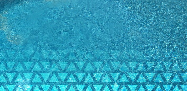 When should you replace your in-ground pool liner?