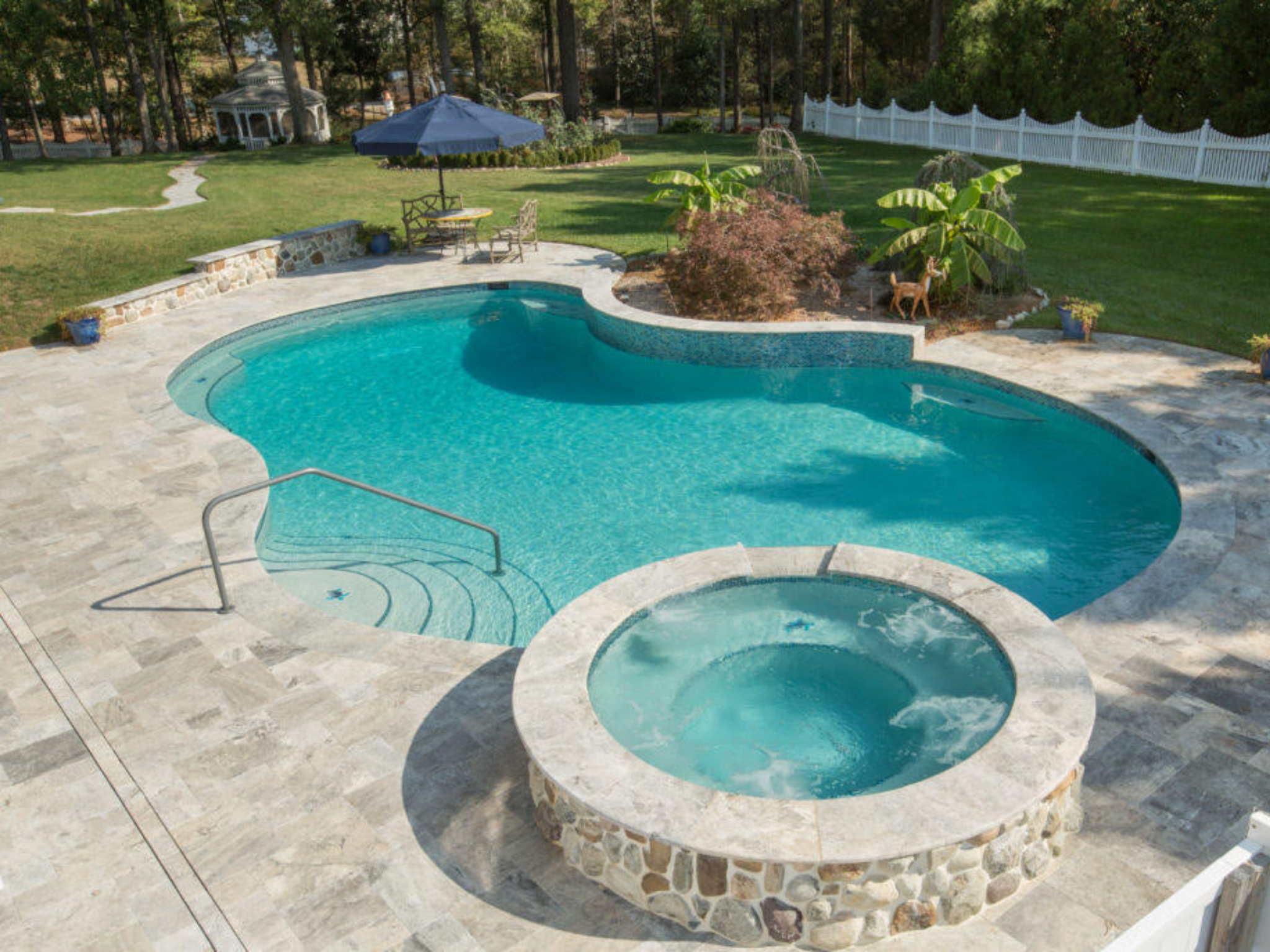 Rising Sun Pools freeform concrete pool